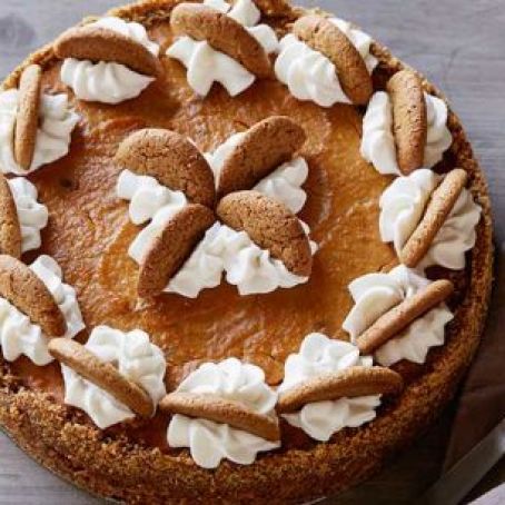 Ginger Snap Pumpkin Pie with Ginger Cream