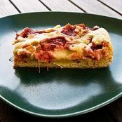 Rabarber- och jordgubbsrutor