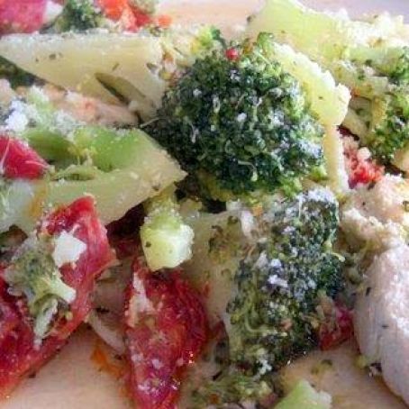 Chicken, Broccoli, Sun Dried Tomatoes over Pasta