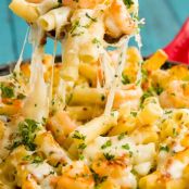 Garlicky Shrimp Alfredo Bake