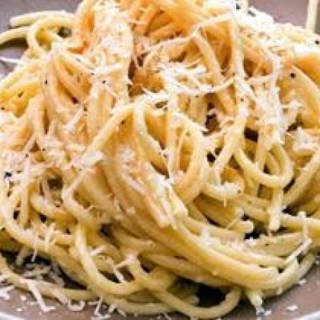 Cacio e Pepe Pasta