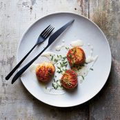 Scallops with Lemon-Butter Sauce