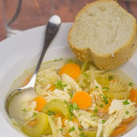 Simple Chicken and Vegetable Soup