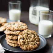 White Chocolate Chip and Currant Oatmeal Cookies