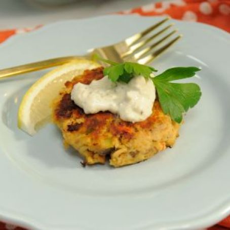 Salmon Cakes with Artichoke Tartar Sauce