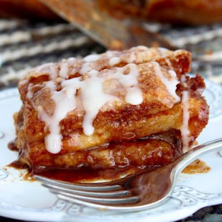 Cinnamon Roll Lasagna
