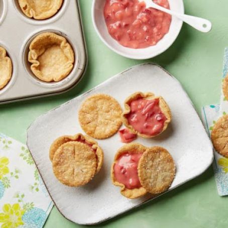 Muffin Tin Strawberry Pies