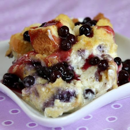 OVERNIGHT BLUEBERRY FRENCH TOAST