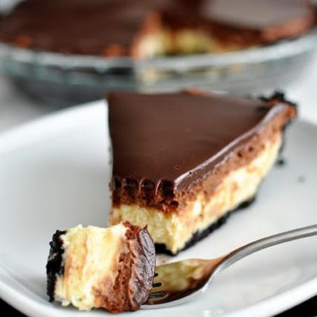 Chocolate Mousse Cheesecake Pie