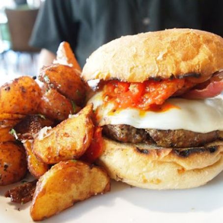 Pancetta Burger with Caramelize Onions, Brie Cheese