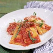 Ricotta Ravioli with 3-Minute Marinara