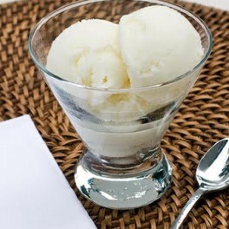 BUTTERMILK & LEMON ICE CREAM