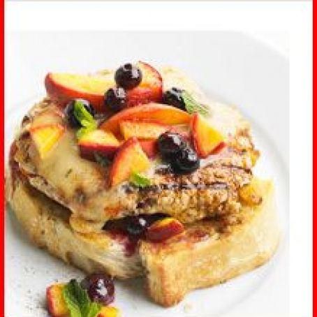 Turkey burger with peaches & blueberries