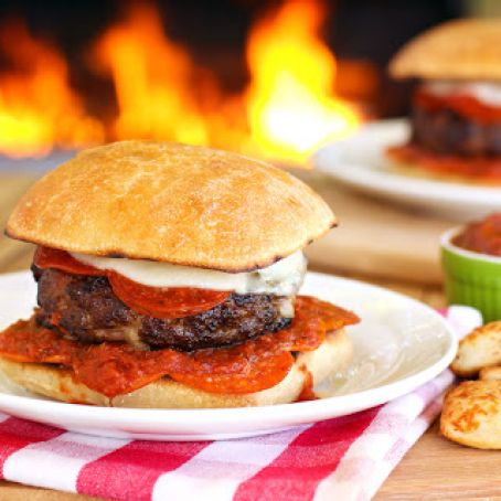 Meat Lovers 30-Minute Cheese-Stuffed Pizza Burgers