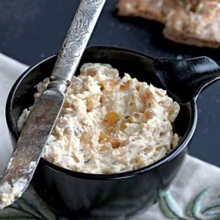 Warm Caramelized Onion Dip (Cooking Light)