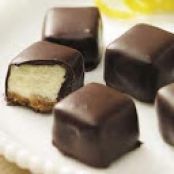 CHOCOLATE-COVERED CHEESECAKE SQUARES