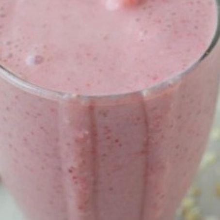 Skinny Starbucks-Style Blended Strawberries & Cream Frappe « Marlene Koch Marlene Koch