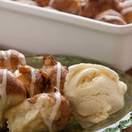 Apple Strudel Pull-Aparts