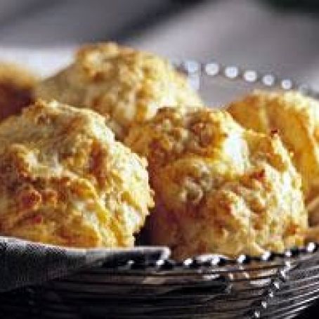 Cheese-Garlic Biscuits