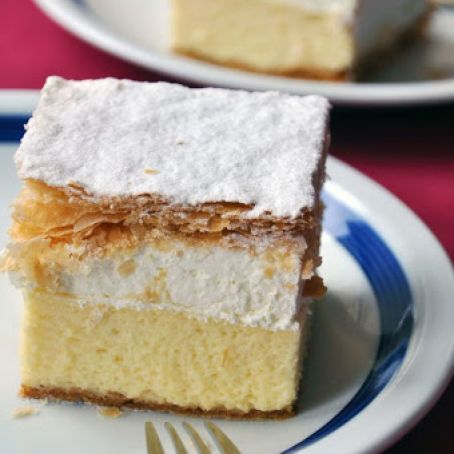 Kremna Rezina (Vanilla custard Cream Cake)