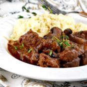 SLOW COOKER SIRLOIN TIPS