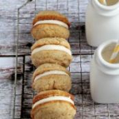 Banana Whoopie Pies