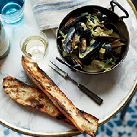 Mussels with Caramelized Fennel and Leeks