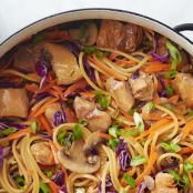 One-Pot Chicken Lo Mein