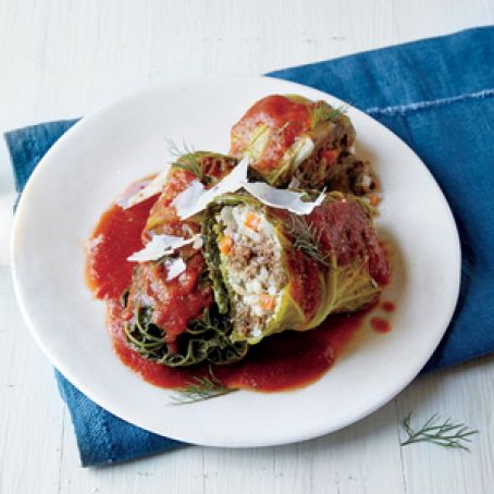 Stuffed Cabbage with Tomato Sauce