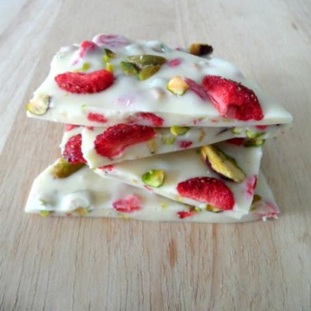 Strawberry Pistachio White Chocolate Bark