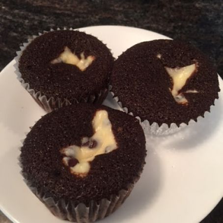 Andy's Chocolate Cream Cheese Cupcakes