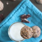 Chocolate chunk {paleo} cookies