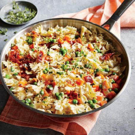 MINI BOW TIES WITH BACON & PEAS