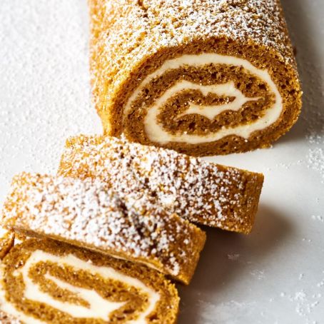 Pumpkin Roll Cake