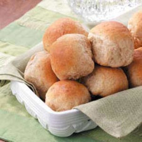Honey-Oat Pan Rolls