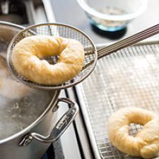 New York Cinnamon-Raisin Bagels
