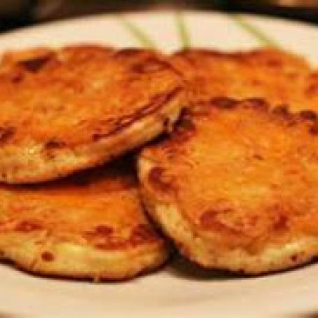 Macaroni and Cheese Pancakes