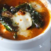 Caprese Tomato Spinach Soup