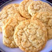 Oatmeal Coconut Chewy Cookies