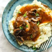 Salisbury Steak with Easy Mushroom Gravy