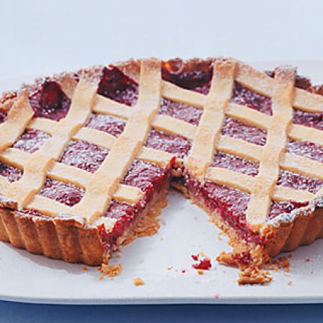 RASPBERRY ALMOND LATTICE TART