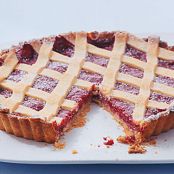RASPBERRY ALMOND LATTICE TART