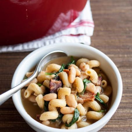 One-Pot Pasta e Fagioli