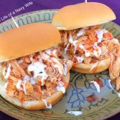 Slow Cooker Buffalo Chicken Sliders