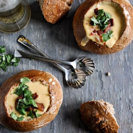 Easy Homemade Whole Wheat Bread Bowls