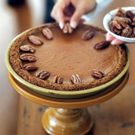 Pumpkin Pie with Candied Pecans