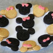Minnie Mouse Oreo Cookies