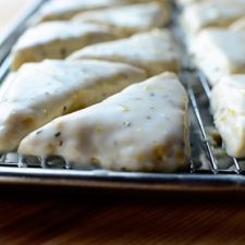 Lemon Rosemary Scones - Pioneer Woman