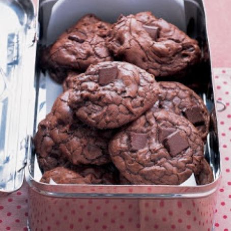 Outrageous Chocolate Cookies