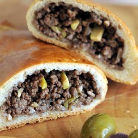 Lamb and Olives Pie (fatayer)